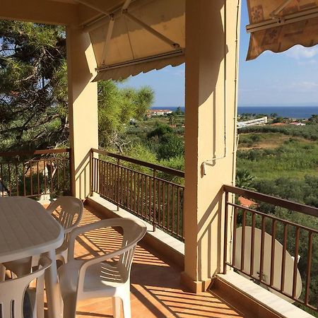 Apartamento Kostas House Gerakini Habitación foto